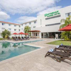 Wyndham Garden Playa del Carmen，位于普拉亚卡门的酒店