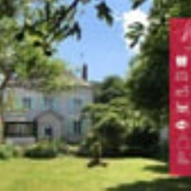 Grande maison #6 chambres #Proche Amboise/Tours，位于莫讷的酒店