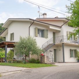 La Casa dei Nardo，位于Refrontolo的酒店