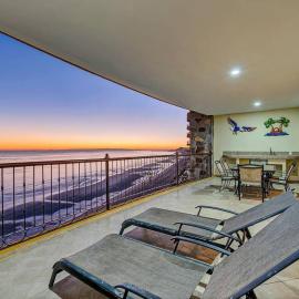 Sonoran Sky 1102 Luxury with Views!，位于佩尼亚斯科港的酒店