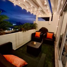 Rooftop T3 lumineux avec terrasse & parking，位于Marigot的酒店