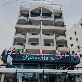 Manuella Hotel,位于Ad Dkārīn的酒店
