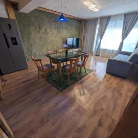 Apartment Monteuerwohnung Zentrallage Rötz，位于Rötz的酒店