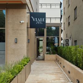 Viale，位于布德瓦的酒店
