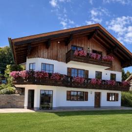 Apartment am Starnberger See，位于图青的酒店