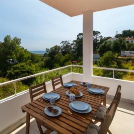 Cascais, Family retreat in a 2-bedroom apartment，位于阿尔卡彼得克的酒店