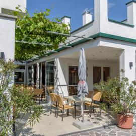 Hotel Zachs，位于布尔根兰州圣马尔加勒滕的酒店