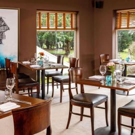 Mercure Chester Abbots Well Hotel，位于切斯特的酒店