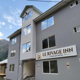 Lee Rivage Inn，位于纳兰恩的酒店