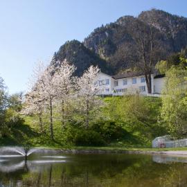 Nutheim Gjestgiveri，位于Flatdal的酒店