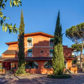 Resort La Rocchetta，位于拉吉乌斯蒂尼阿纳的酒店
