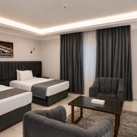 Grand Plaza Hotel New Giza，位于Kafr Abū ʼumaydah的酒店