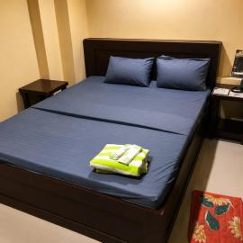 Riverfront Inn Roxas by Sakanami Short Stays，位于罗哈斯城的酒店