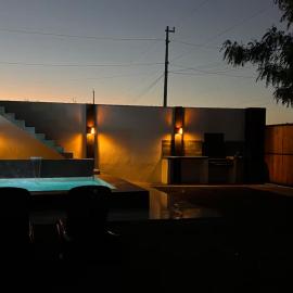 Casa Privada con Alberca de 2 Habitaciones，位于El Centenario的酒店
