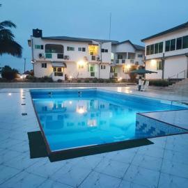 Lois Beach Resort，位于Nyanyanu的酒店