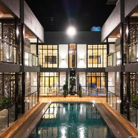 Barefoot bliss by iLiF Hotels，位于Revadanda的酒店