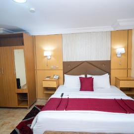 Charriot Hotels