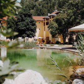 Lerchs Landhotel，位于蓬高圣约翰的酒店