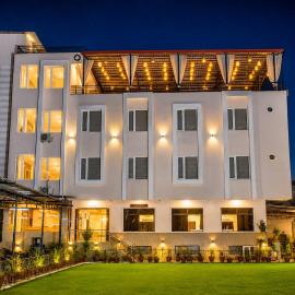 Hotel Bhairav Bagh -100 Mtr from Celebration Mall