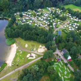 KNAUS Campingpark Oyten，位于奥伊滕的酒店