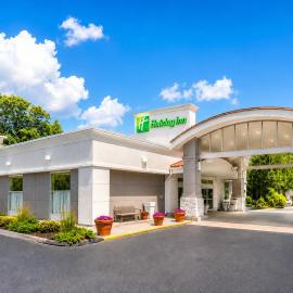Holiday Inn South Kingstown-University of Rhode Island by IHG，位于南金斯敦的酒店