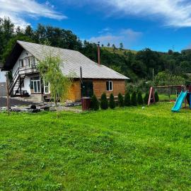 Casa Adela LaculRosu Bicaz，位于Neagra的酒店