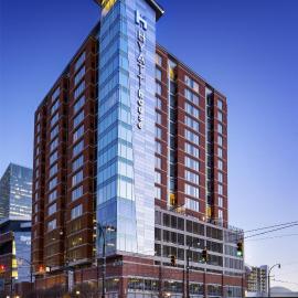 Hyatt House Charlotte Center City，位于夏洛特的酒店