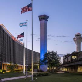 Hilton Chicago O'Hare Airport,位于罗斯芒特的酒店