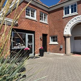 Løkken Family Camping & Guesthouse，位于洛肯的酒店