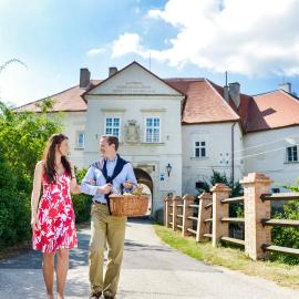 Schlosshotel Mailberg，位于Mailberg的酒店