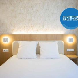 BRIT HOTEL CONFORT Roissy Saint-Witz，位于圣维斯的酒店