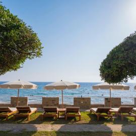 Villa Sarina Hotel & Riva Beach Club,位于圣毛罗奇伦托的酒店