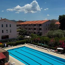 Green Sporting Club Hotel，位于阿尔盖罗的酒店