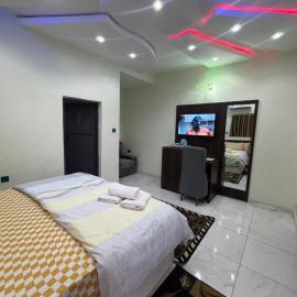 Majestic Haven Hotels and suites，位于Abeokuta的酒店