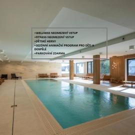 Resort Aurum，位于切尔尼杜尔的酒店