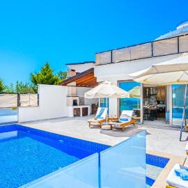 Secluded Sea-View Family Escape Villa Bella 3 Lale