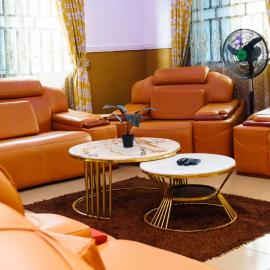 Jeks Apartments Limited，位于Ogbunike的酒店