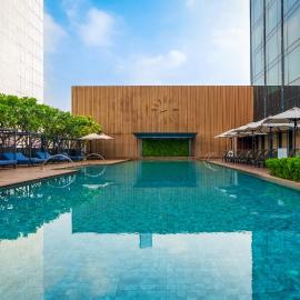 Carlton Hotel Bangkok Sukhumvit,位于曼谷的酒店