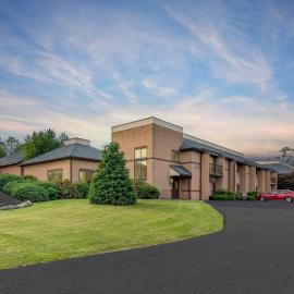 Comfort Inn Pocono Lakes Region，位于Lake Ariel的酒店