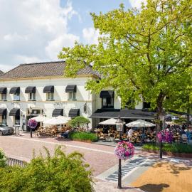 De Zwaan Delden，位于代尔登的酒店