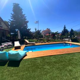 Pool house Axiothea，位于Neméa的酒店