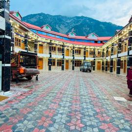 Kaka G Hotel Utror Valley,位于Utrot的酒店