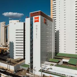 ibis Juazeiro do Norte，位于北茹阿泽鲁的酒店