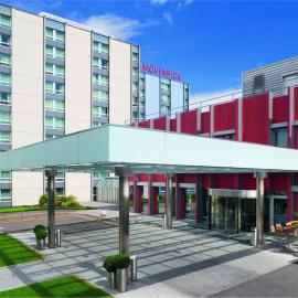 Mövenpick Hotel Zurich Airport，位于格拉特布鲁格的酒店