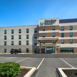 Sleep Inn & Suites Harrisburg Airport - Hershey South,位于Middletown的酒店