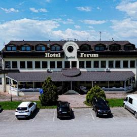 Hotel Ferum,位于Šaca的酒店