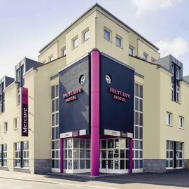 Mercure Hotel Würzburg am Mainufer，位于维尔茨堡的酒店