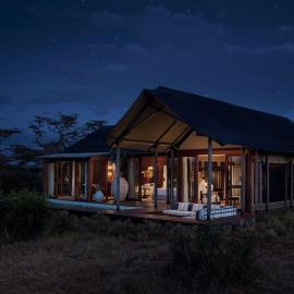 JW Marriott Mount Kenya Rhino Reserve Safari Camp，位于Lamuria的酒店