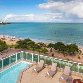 Mercure Maceio Pajuçara，位于马塞约的酒店
