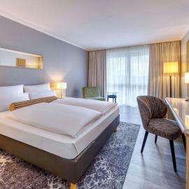 Mercure Düsseldorf Kaarst，位于卡尔斯特的酒店